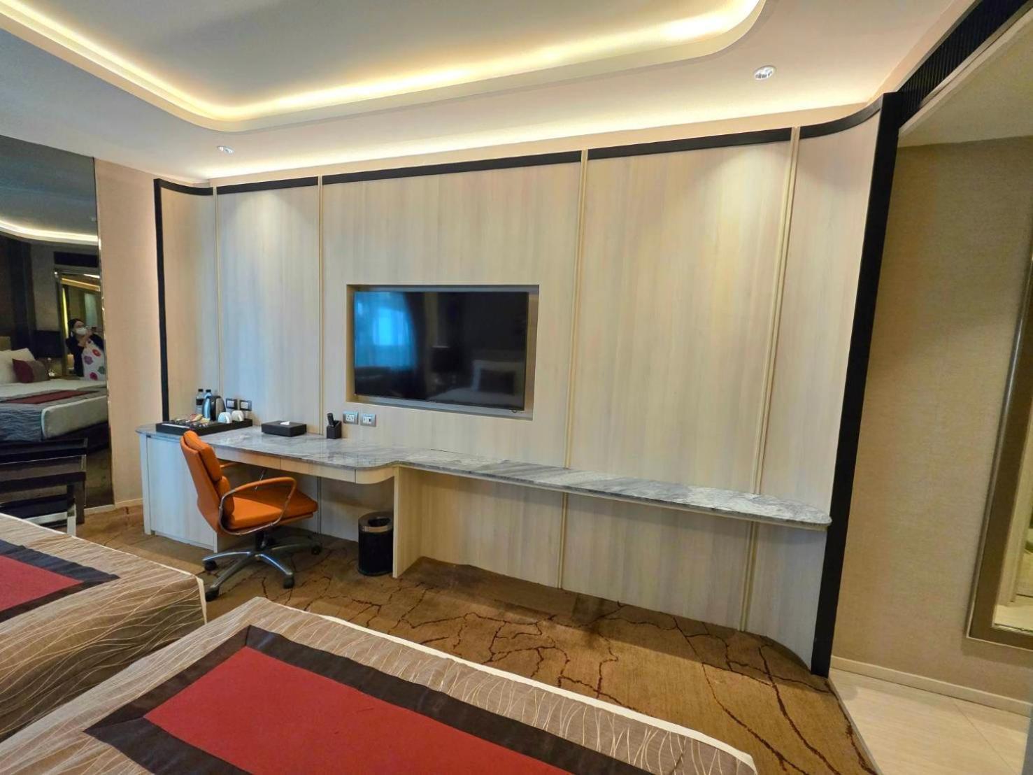 Graceland Bangkok By Grace Hotel - Sha Extra Plus Bagian luar foto