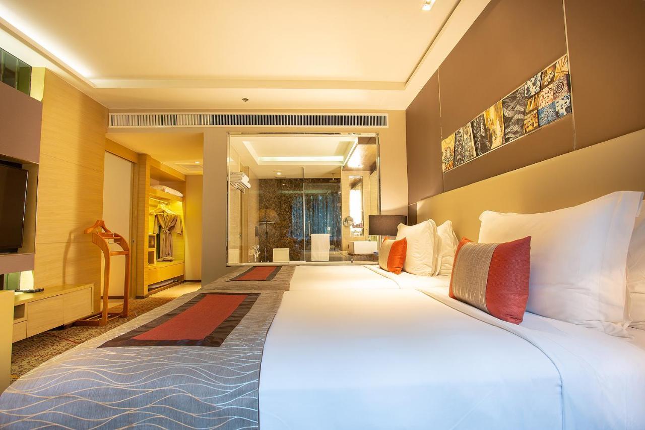 Graceland Bangkok By Grace Hotel - Sha Extra Plus Bagian luar foto
